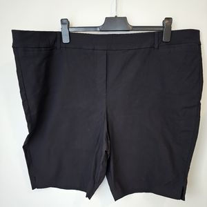 Penningtons Black Casual shorts, Size 28